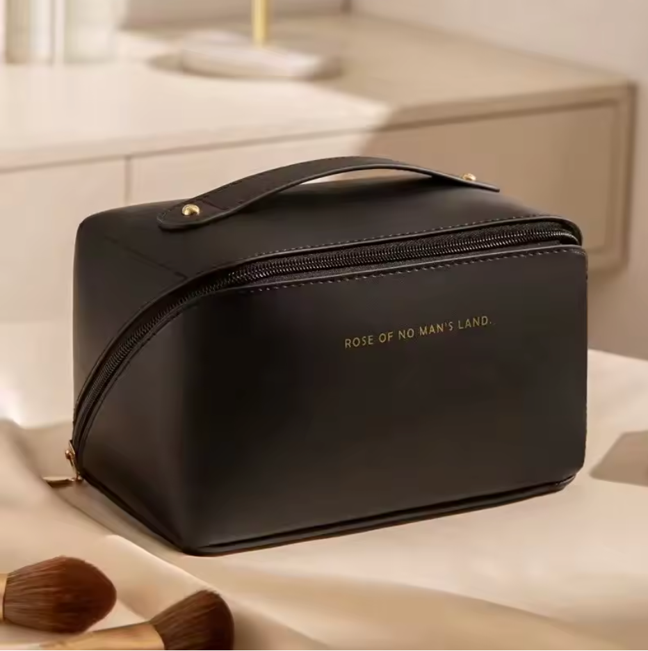 Baenest Beauty Bag